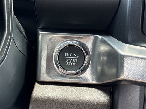 New 2025 Ford F250 King Ranch w/ Chrome Package image 38