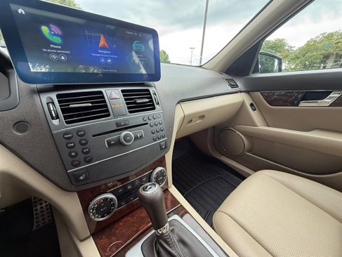 Used 2011 Mercedes-Benz C 300 4MATIC Sedan image 21