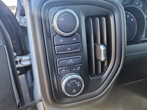 Used 2022 GMC Sierra 2500 Pro w/ Convenience Package image 24