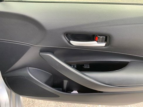 Used 2023 Toyota Corolla SE image 25