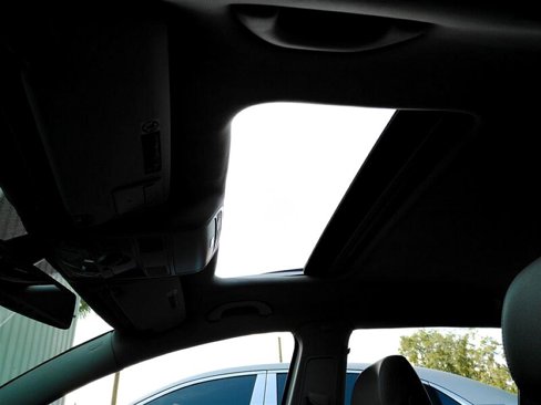 Used 2007 Volkswagen Passat 2.0T image 19