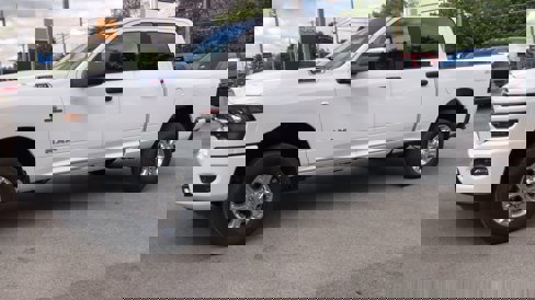 New 2025 RAM 2500 Big Horn image 4