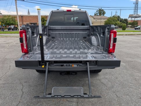 Used 2023 Ford F250 Lariat w/ Sport Appearance Package image 26