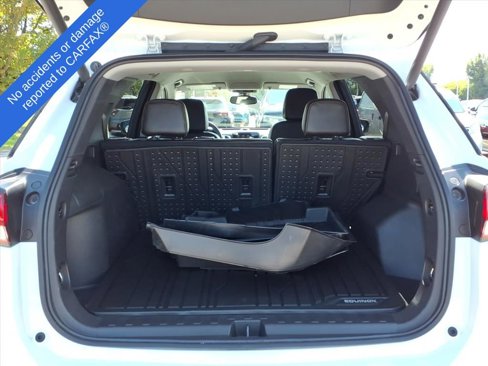 Used 2024 Chevrolet Equinox Premier w/ LPO, Floor Liner Package image 11