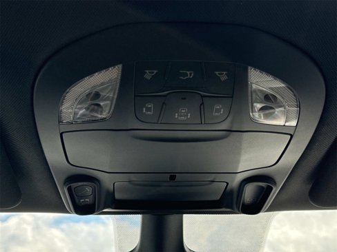 New 2026 Chrysler Pacifica Select image 21