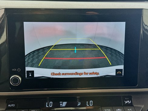 Used 2025 Toyota Camry LE image 23