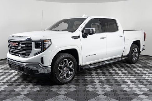 Used 2024 GMC Sierra 1500 SLT w/ SLT Premium Plus Package image 1