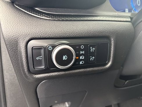 Used 2024 Ford Explorer ST w/ Technology Package image 27