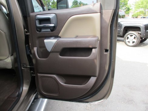 Used 2015 Chevrolet Silverado 2500 LT w/ Z71 Package, Off-Road image 24