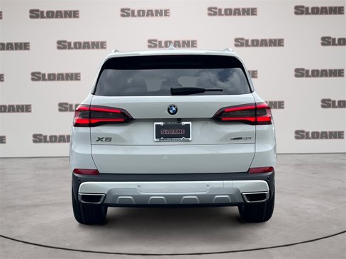 Certified 2022 BMW X5 xDrive40i w/ Parking Assistance Package image 4