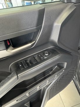 New 2025 Toyota Tacoma TRD Sport w/ TRD Sport Upgrade Package image 13