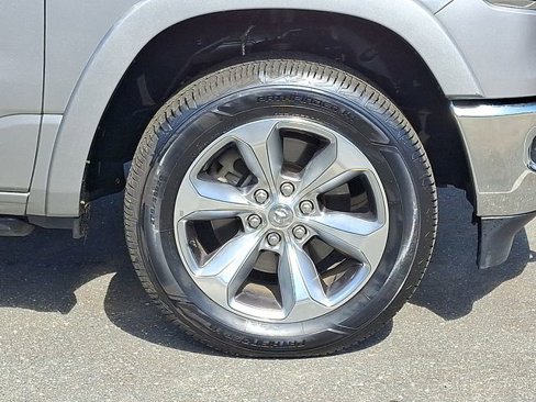 Used 2022 RAM 1500 Limited image 8