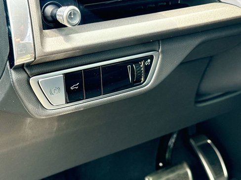 New 2026 Cadillac Vistiq Luxury image 10
