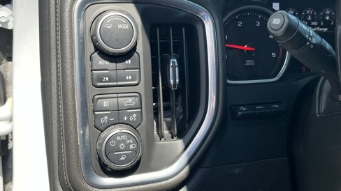 Used 2022 Chevrolet Silverado 2500 High Country w/ Z71 Off-Road Package image 14