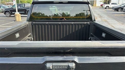 New 2025 Toyota Tacoma SR5 image 31