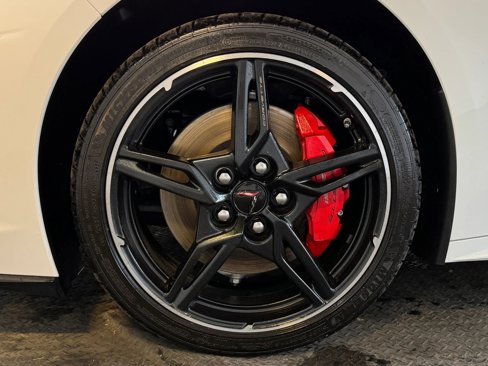 Used 2023 Chevrolet Corvette Stingray Premium Cpe w/ Z51 Performance Package image 10