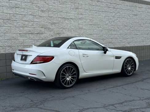 Used 2019 Mercedes-Benz SLC 300 w/ Premium Package image 16