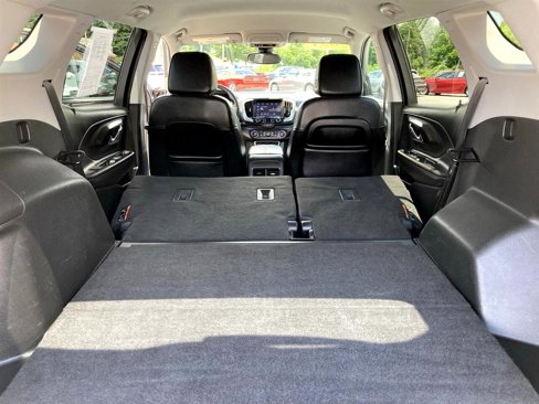 Used 2023 GMC Terrain SLT image 20