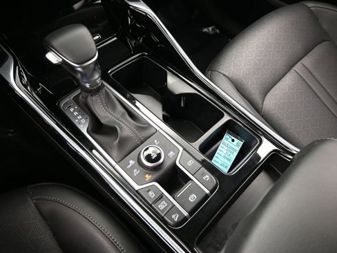 Used 2023 Kia Sorento SX image 25