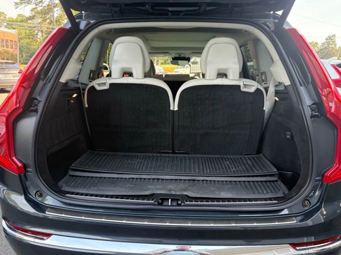 Used 2021 Volvo XC90 T8 Inscription Expression w/ Protection Package Premier image 11
