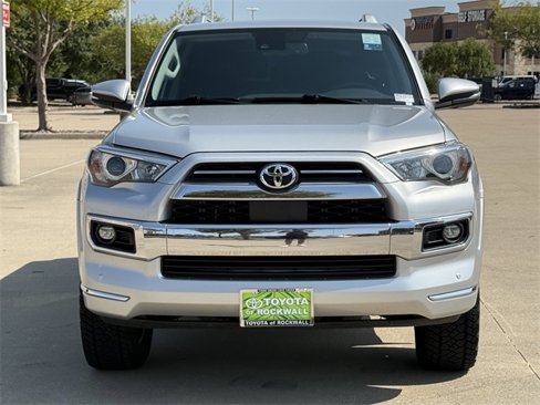 Used 2021 Toyota 4Runner Limited image 14