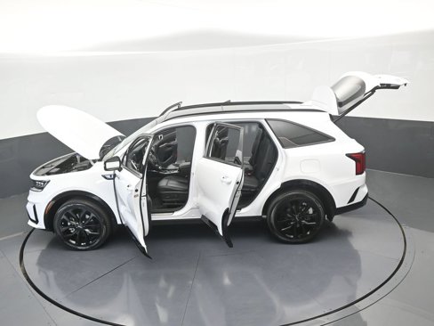 Used 2023 Kia Sorento SX image 71