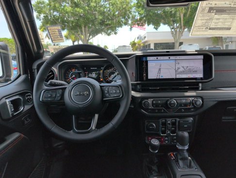 New 2025 Jeep Wrangler Unlimited Rubicon image 30