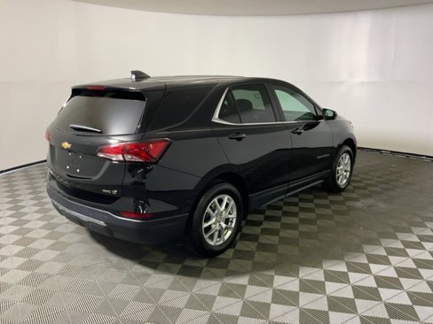 Used 2024 Chevrolet Equinox LT w/ LPO, Floor Liner Package image 7