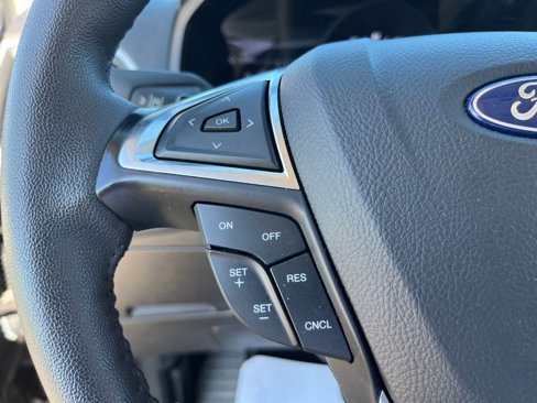 Used 2024 Ford Edge SEL w/ Convenience Package image 28