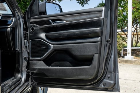 Used 2022 Jeep Wagoneer Series II image 58