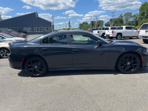 Used 2019 Dodge Charger GT image 4
