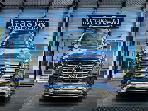 New 2026 Mercedes-Benz GLS 450 4MATIC image 2