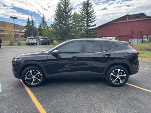 Used 2024 Chevrolet Trax RS image 4