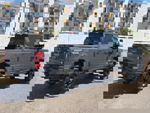 Used 2021 Ford F250 Lariat image 4