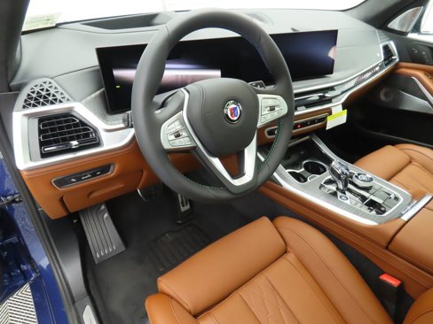 New 2026 BMW ALPINA XB7 image 9