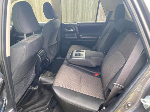 Used 2018 Toyota 4Runner TRD Off-Road Premium image 13