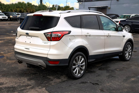 Used 2018 Ford Escape Titanium image 11