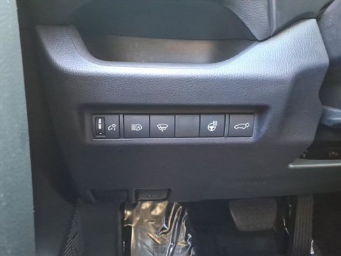 Certified 2022 Toyota RAV4 XLE image 12
