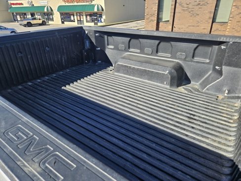 Used 2022 GMC Sierra 2500 Pro w/ Convenience Package image 15
