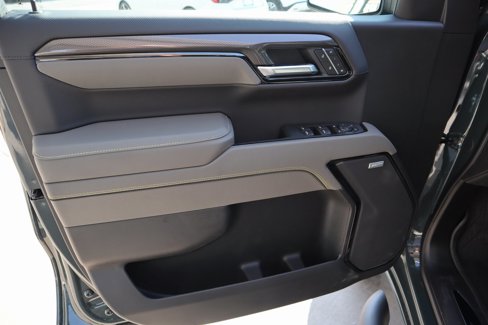 New 2026 Chevrolet Silverado 1500 ZR2 image 22