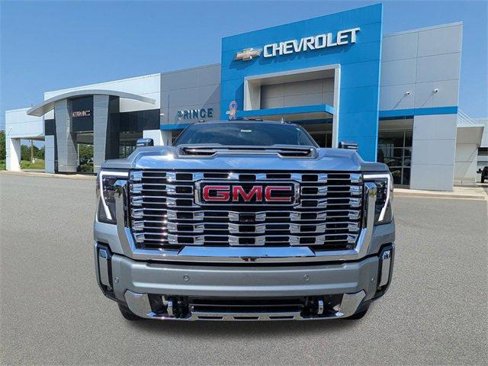 New 2026 GMC Sierra 2500 Denali w/ Denali Reserve Package image 10