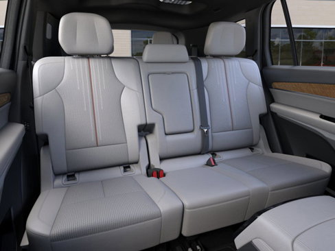 New 2026 Cadillac Vistiq Luxury image 17