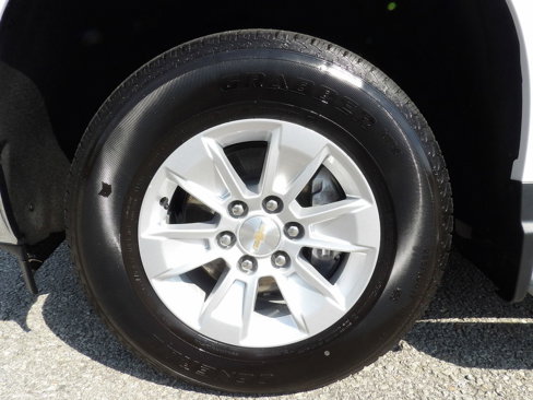 Used 2024 Chevrolet Silverado 1500 W/T image 37
