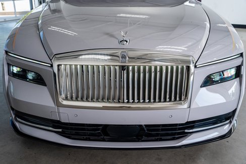 Used 2024 Rolls-Royce Spectre w/ Spectre Launch Package image 15