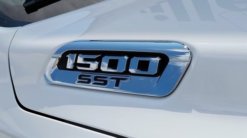 Used 2025 RAM 1500 Laramie image 8