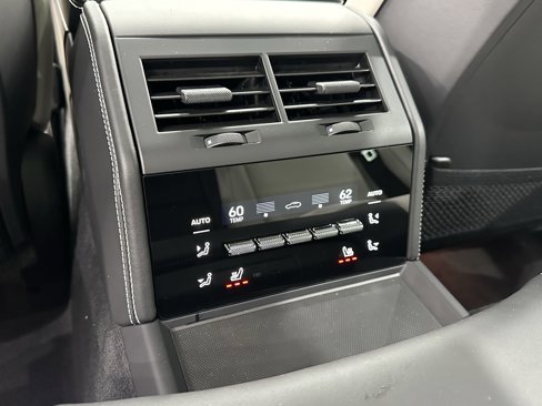 New 2025 Porsche Panamera 4 image 21