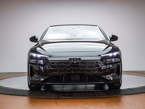 New 2025 Audi S6 e-tron Prestige image 2