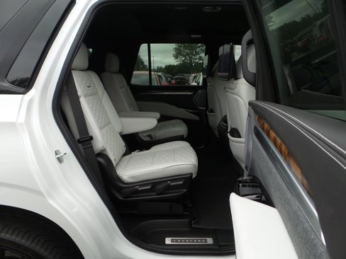 Used 2025 Cadillac Escalade Sport Platinum image 56