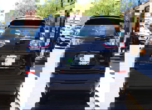Used 2020 Jeep Cherokee Latitude Plus image 11