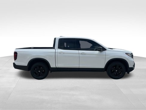 Used 2022 Honda Ridgeline Black Edition image 3